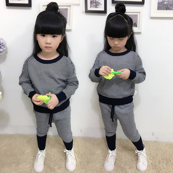 Αθλητικό σετ για αγόρια και κορίτσια