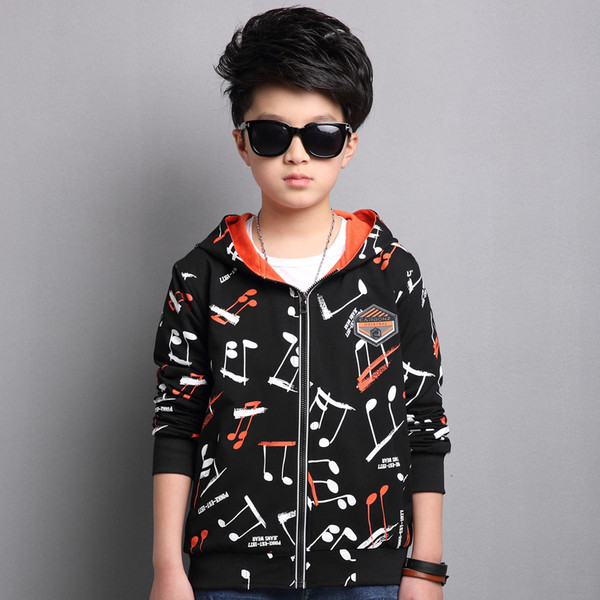 Αθλητικό παιδικό μπουφάν για αγόρια με κουκούλα και σημειώσεις 