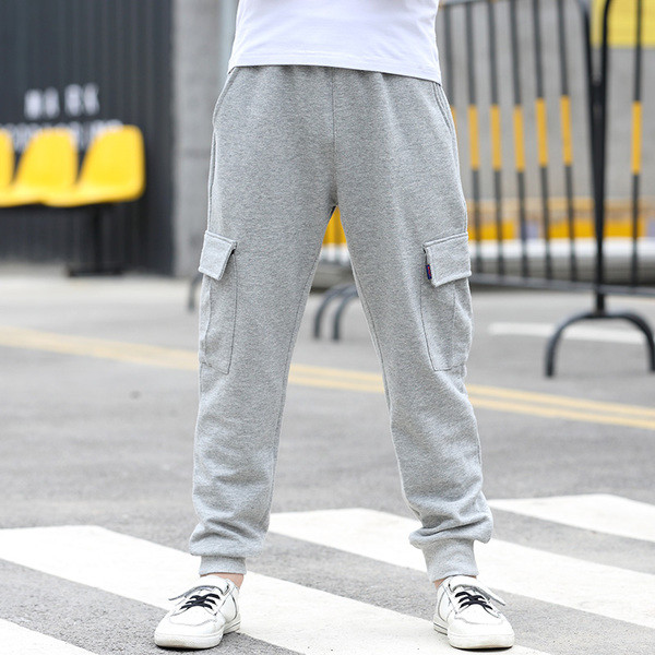 Αθλητικά παντελόνια για αγόρια με τσέπες σε  μαύρο και γκρι