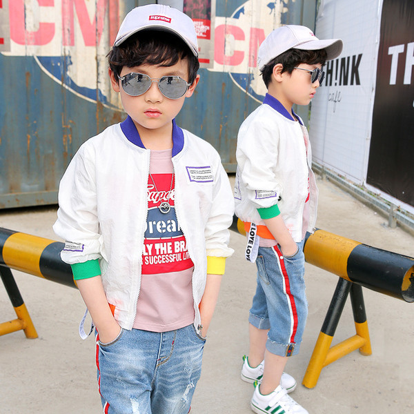 Αθλητικό παιδικό φούτερ για αγόρια σε τρία χρώματα