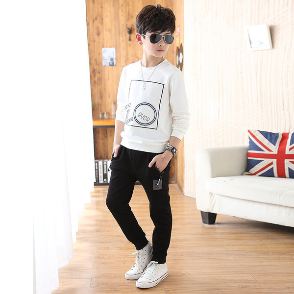 Αθλητικά παιδικά παντελόνια για αγόρια σε μαύρο και γκρι