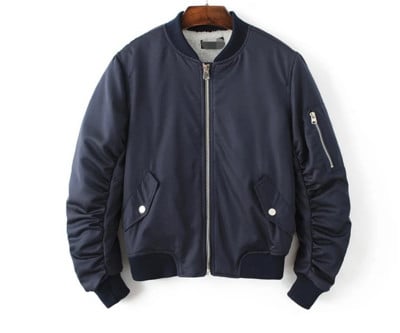 Актуално дамско бомбър яке с джобове и вълнена подплата