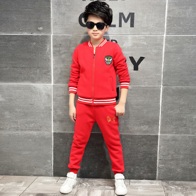 Παιδικό αθλήτικό σετ για αγόρια τρία χρώματα με επιγραφή στο πίσω μέρος