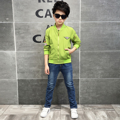 Παιδικό φθινοπωρινό μπουφάν για αγόρια σε τρία χρώματα