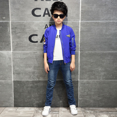 Παιδικό φθινοπωρινό μπουφάν για αγόρια σε τρία χρώματα