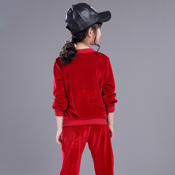 Παιδική φόρμα για κορίτσια από βελούδο με εκτύπωση, σε τρία χρώματα