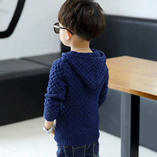 Ζεστή παιδική ζακέτα για αγόρια με κουκούλα σε δύο χρώματα