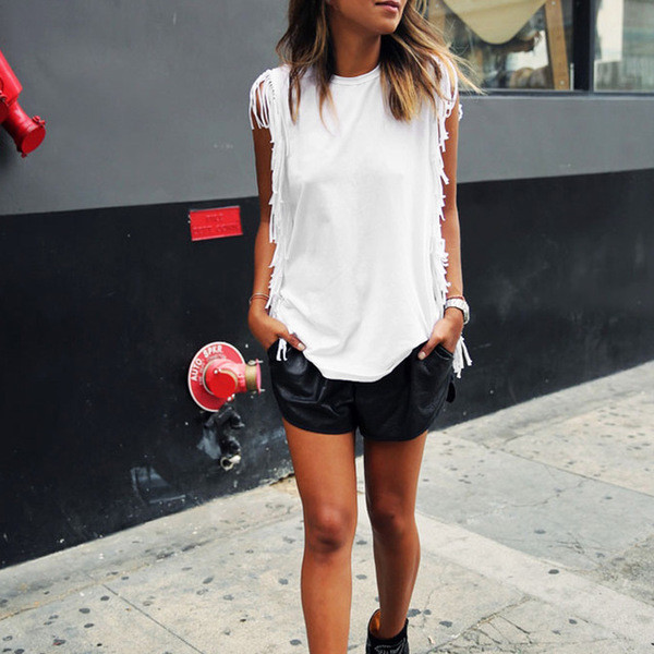 Ежедневен дамски потник с ресни в бял цвят