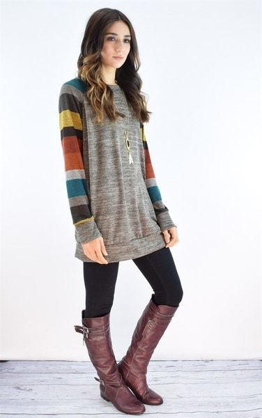 Μακρύ γυναικεία μπλούζα με μακρύ μανίκι - κατάλληλη για τη καθημερινή ζωή