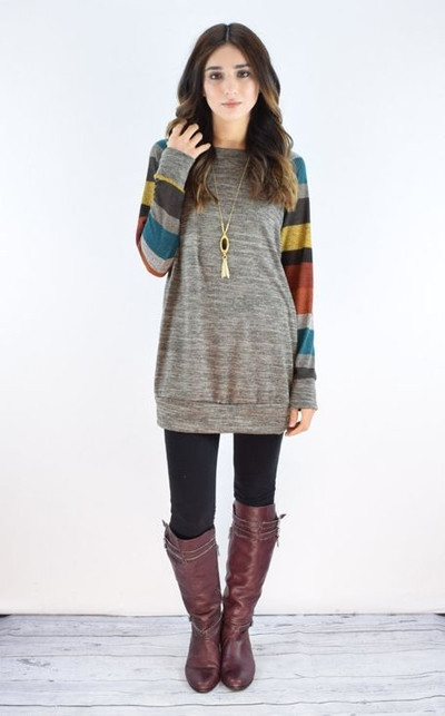 Μακρύ γυναικεία μπλούζα με μακρύ μανίκι - κατάλληλη για τη καθημερινή ζωή