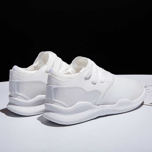 Πολύ άνετα γυναικεία  πάνινα παπούτσια