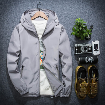 Ανδρικό Casual μπουφάν με ενδιαφέρουσες εκτυπώσεις και κουκούλα