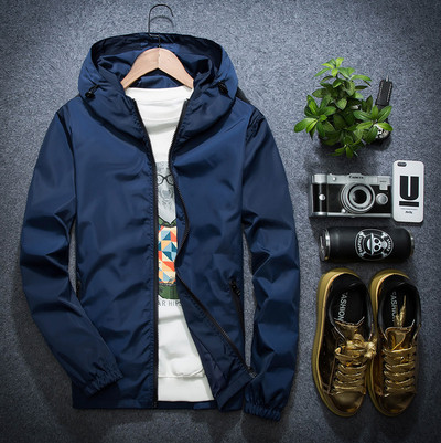 Ανδρικό Casual μπουφάν με ενδιαφέρουσες εκτυπώσεις και κουκούλα