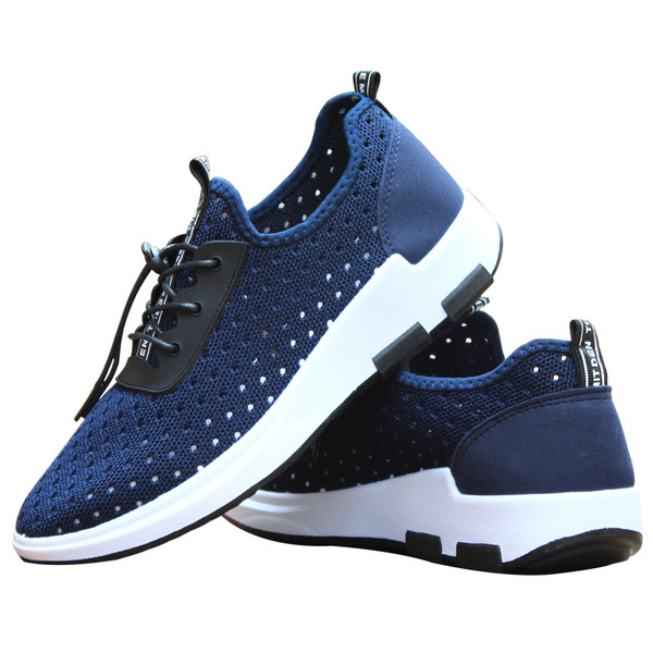 Όμορφά αθλητικά παπούτσια σε τρία χρώματα