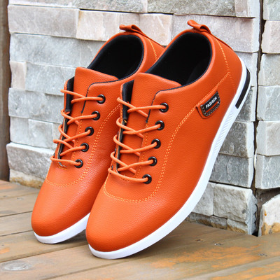 Αθλητικά κομψά πάνινα ανδρικά παπούτσια κατασκευασμένα από συνθετικό δέρμα σε τρία χρώματα