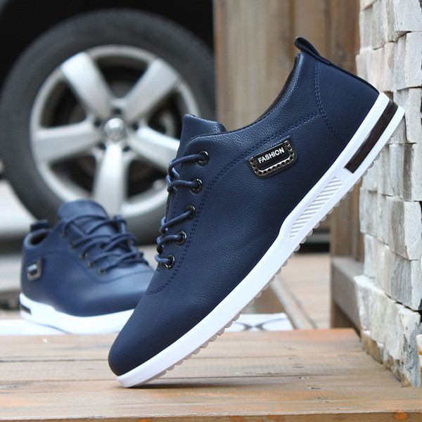 Αθλητικά κομψά πάνινα ανδρικά παπούτσια κατασκευασμένα από συνθετικό δέρμα σε τρία χρώματα