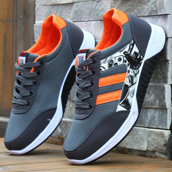 Αθλητικά πάνινα ανδρικά  παπούτσια - πολύ άνετα και αναπνεύσιμα σε μερικές αποχρώσεις