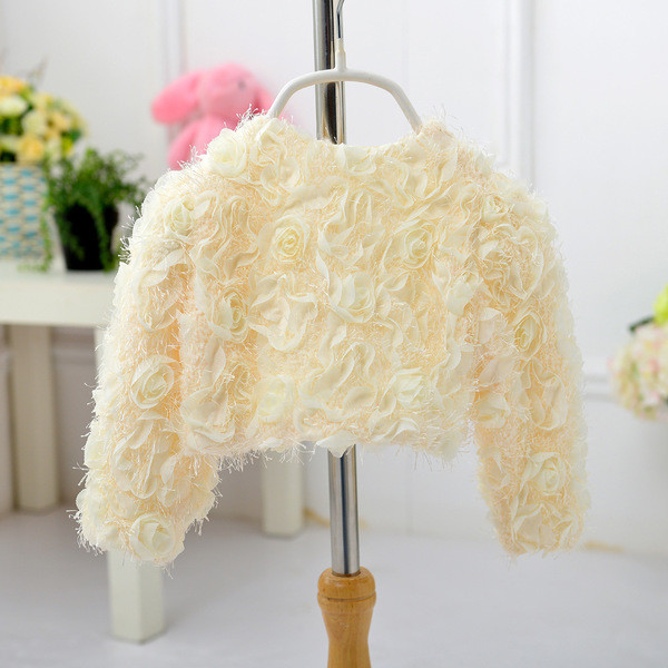 Όμορφο μικρό παιδικό σακάκι  για κορίτσια με floral μοτίβο σε τέσσερα χρώματα