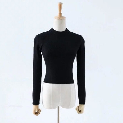 Σύντομο γυναικείο πουκάμισο με κολάρο σε σχήμα O και μακριά μανίκια