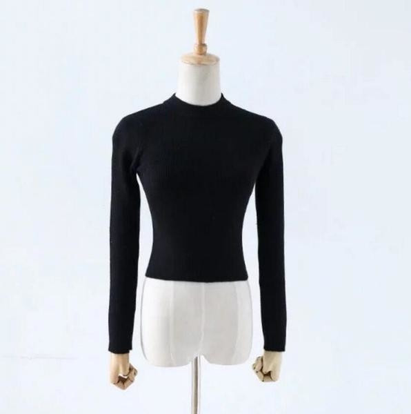 Σύντομο γυναικείο πουκάμισο με κολάρο σε σχήμα O και μακριά μανίκια