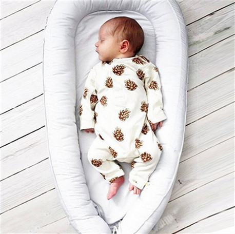 Βρεφικό φορμάκη  με εικόνες φρούτων