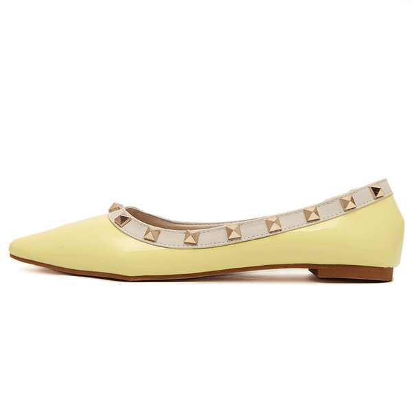 Κομψά γυανικεία μοκασίνια σε διάφορα χρώματα