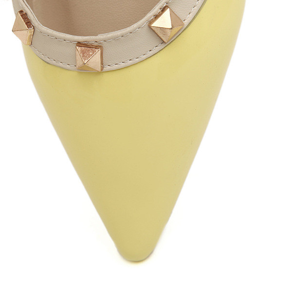 Κομψά γυανικεία μοκασίνια σε διάφορα χρώματα