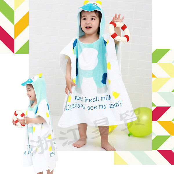 Πολύ ενδιαφέρον παιδικό μπουρνούζι  με κουκούλα