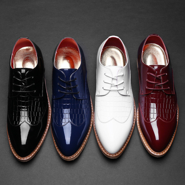 Επίσημα ανδρικά παπούτσια χωρίς συνδέσμους σε τέσσερα χρώματα