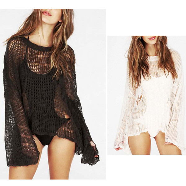 Ευρύ γυναικείο πουλόβερ  σε μαύρο και άσπρο