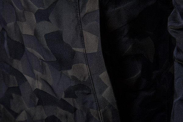 Κομψό ανδρικό υποδοχό φθινοπωρινό μπουφάν  κατάλληλη γιατη  καθημερινή ζωή