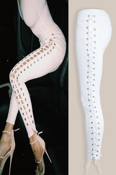 Μοναδικά και μοντέρνα γυναικεία τζιν σε δύο χρώματα με συνδέσεις πλήρους μήκους