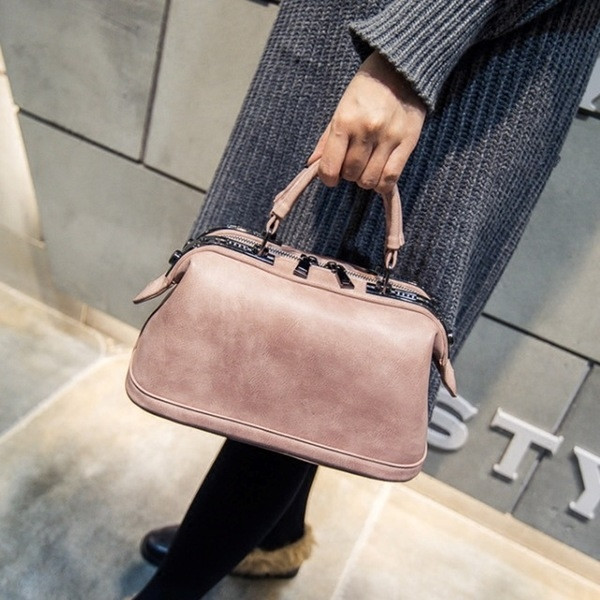 Μίνι γυναικεία τσάντα σε τρία χρώματα