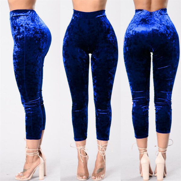 Αθλητικά κομψά γυναικεία παντελόνια 7/8 σε διάφορα χρώματα