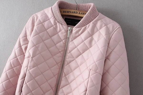 Семпло бомбър яке за дамите в розов, черен и син цвят