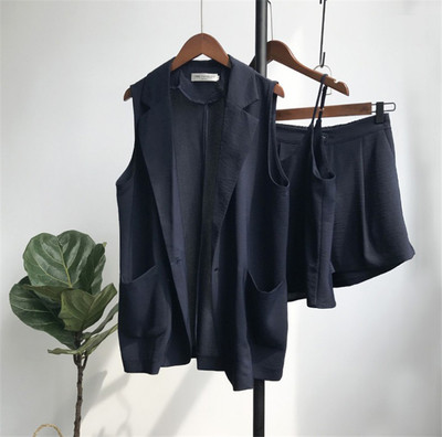 Κομψό γυναικείο σύνολο τριών τεμαχίων και 3 χρώματα