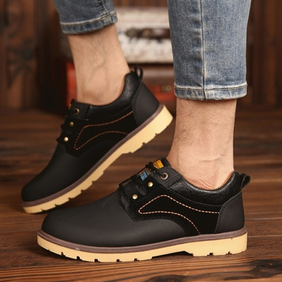 Καθημερινά ανδρικά  παπούτσια με ανθεκτική σόλα σε τέσσερα χρώματα