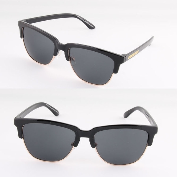 Πολύ κομψά  γυαλιά Unisex με υψηλή προστασία UV