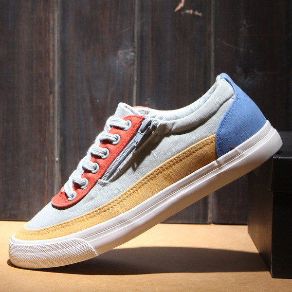 Σπορ και κομψά αθλητικά ανδρικά πάνινα παπούτσια με διακοσμητικό φερμουάρ σε τρία χρώματα