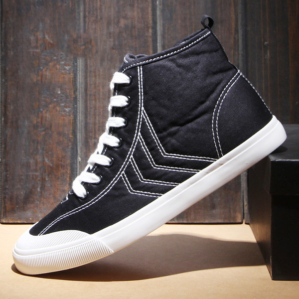 Високи кецове за мъже и жени в бял, бежов и черен цвят