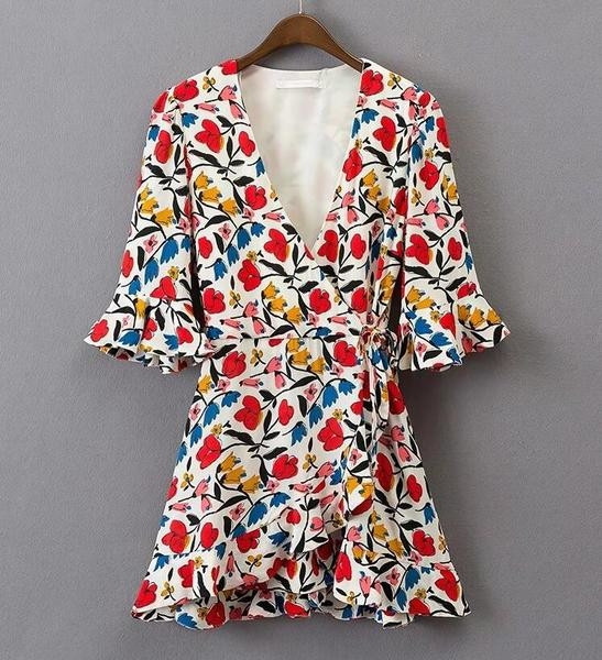 Αθλητικό-κομψό γυναικείο φόρεμα σε πολύχρωμα μοτίβα λουλουδιών - κατάλληλο για κάθε περίσταση