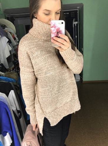 Дамски топъл пуловер с висока яка
