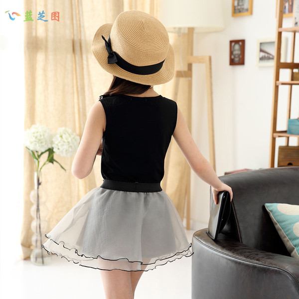 Елегантен комплект за момичета - широка пола + потник с пайети