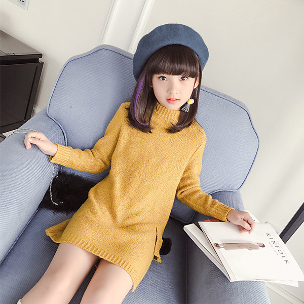 Стилен детски пуловер за момичета - дълъг с изрязан мотив и поло яка, в два цвята