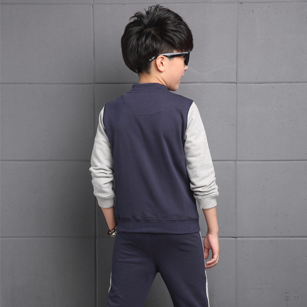 Спортен детски екип за момчета - суичър + панталон в два цвята