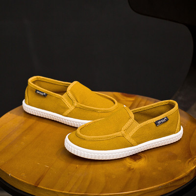 Ежедневни детски мокасини за момчета и момичета в много цветове и в семпъл дизайн