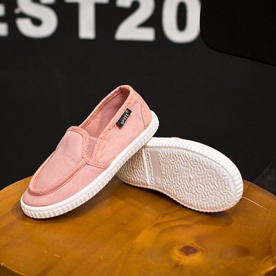 Ежедневни детски мокасини за момчета и момичета в много цветове и в семпъл дизайн