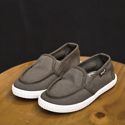 Ежедневни детски мокасини за момчета и момичета в много цветове и в семпъл дизайн