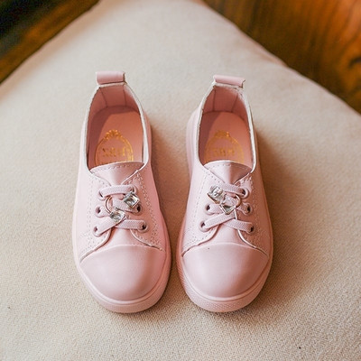 Απλά και απαλά παιδικά πάνινα παπούτσια για κορίτσια σε τρία χρώματα