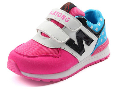 Спортни детски маратонки за момичета и момчета с лепенки в три цвята - дишащи